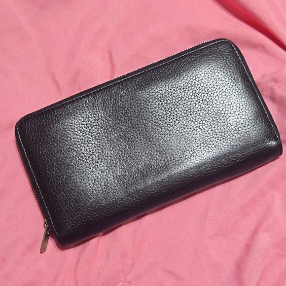 Celine long zipper wallet with Yellow interior in leather (Authentic) - Picture 2 of 13